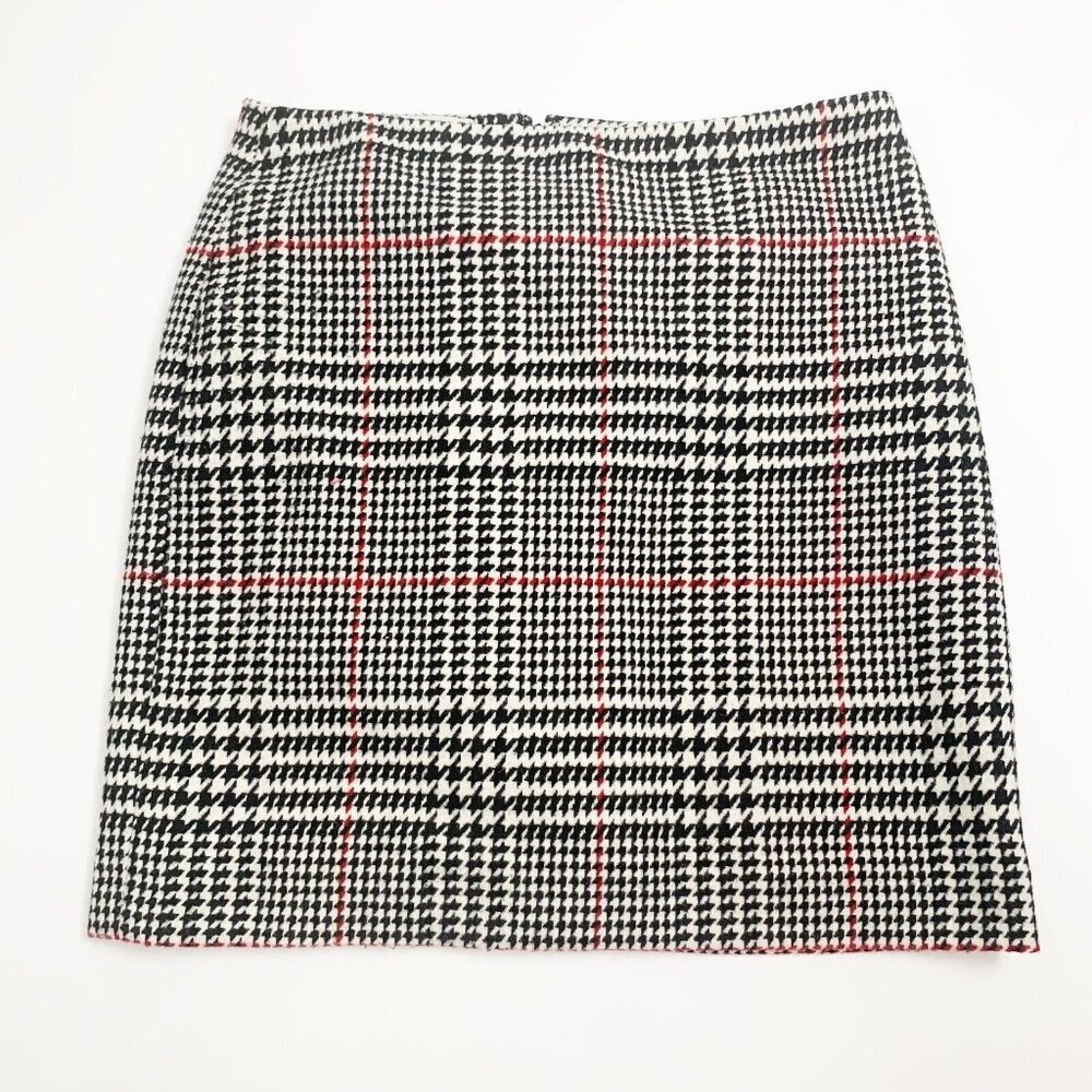 TALBOTS Petites Womens Mini Skirt Black White Red Plaid Size 6P Back Zip